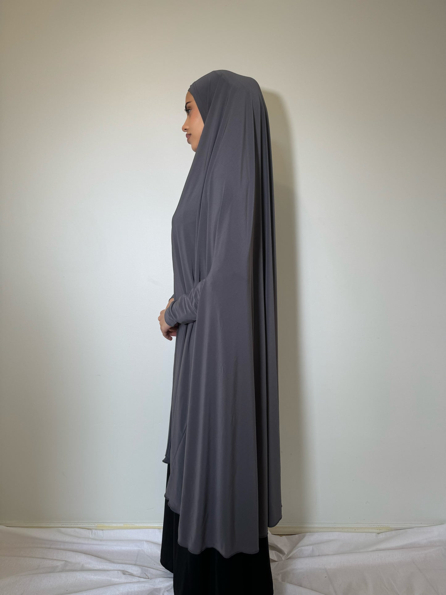 Grey standard sleeved jilbab set